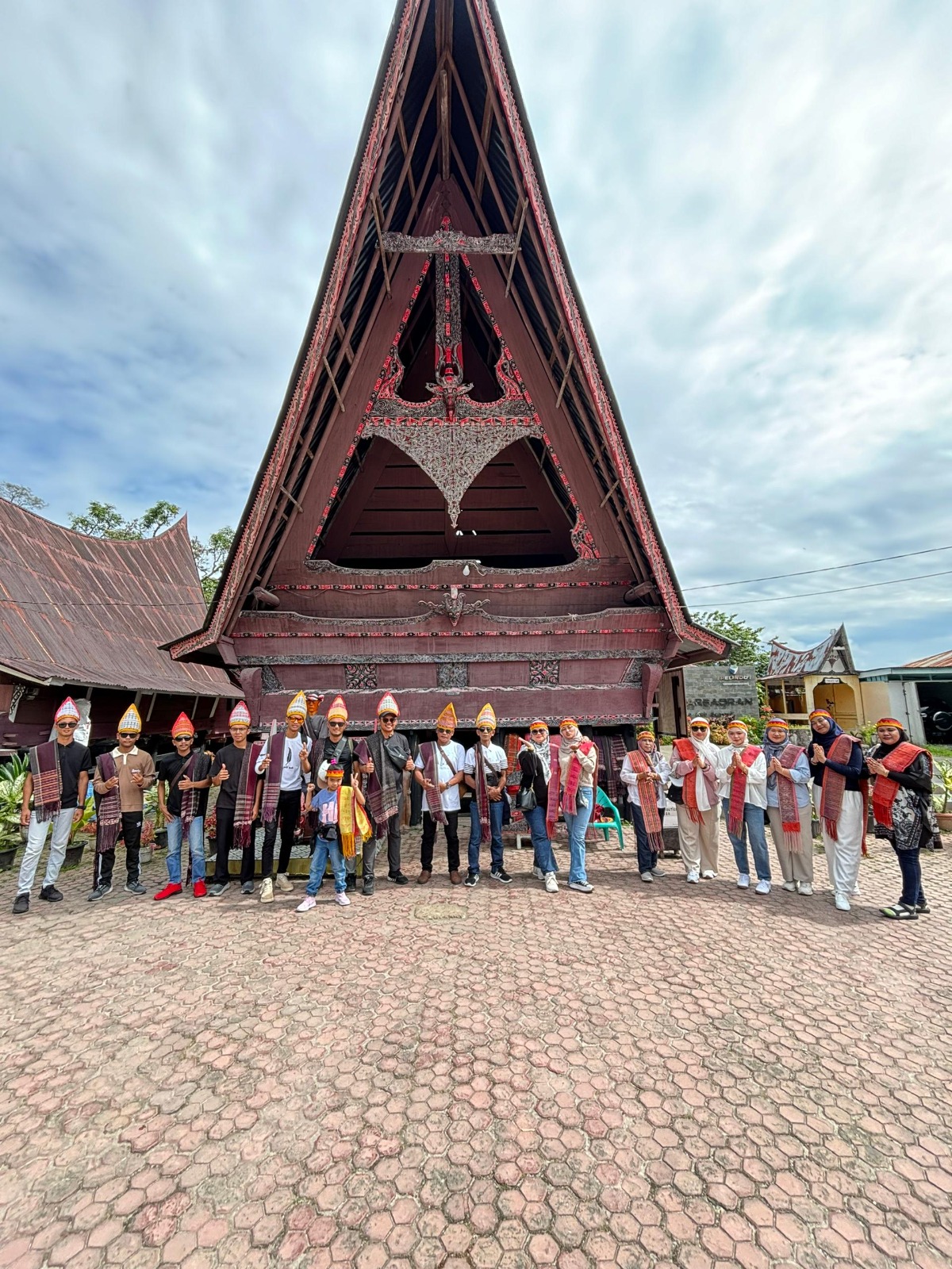 BNF Holding team activity photo 3